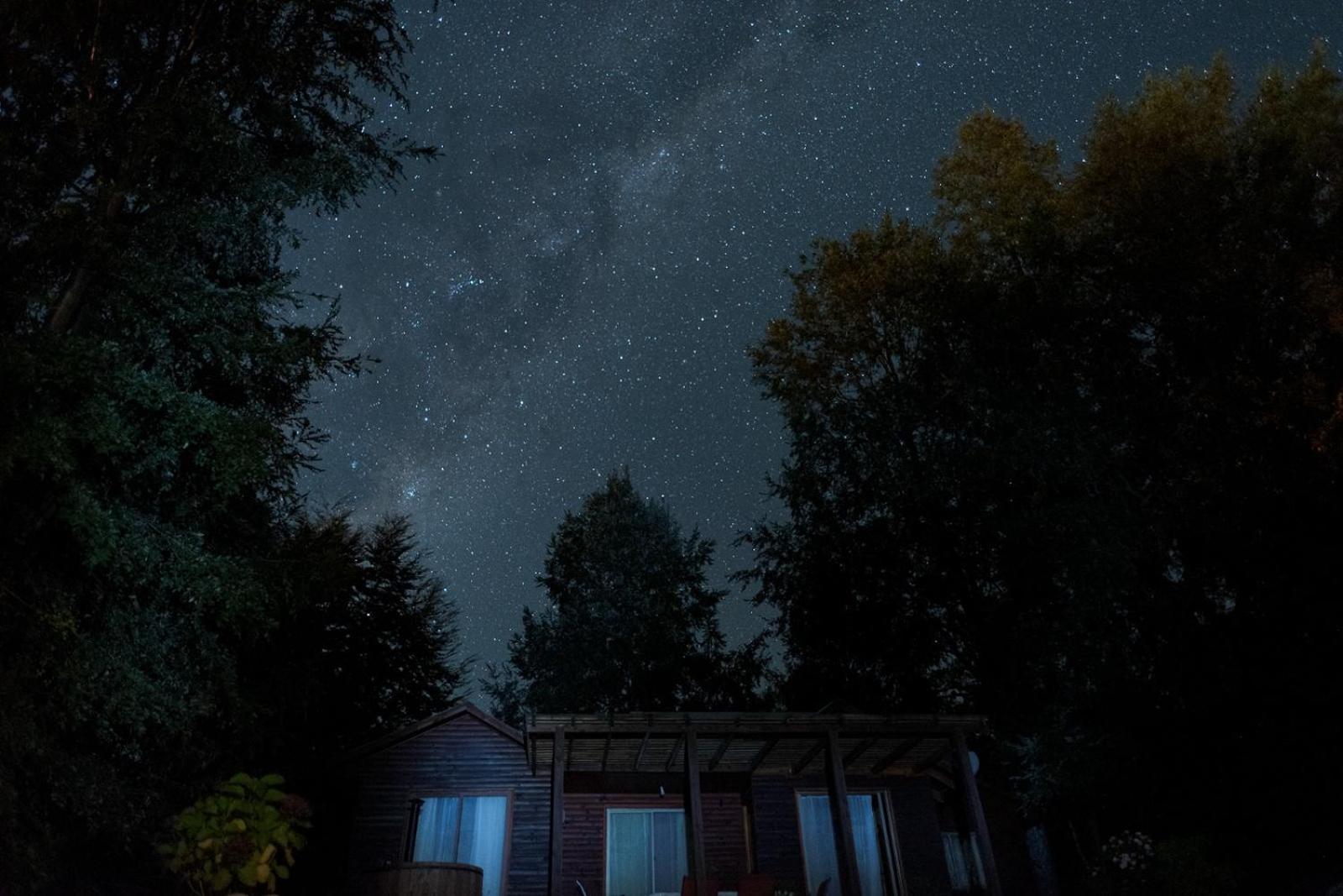 Cabañas Ayalén con vista al Lago Pucón Exterior foto
